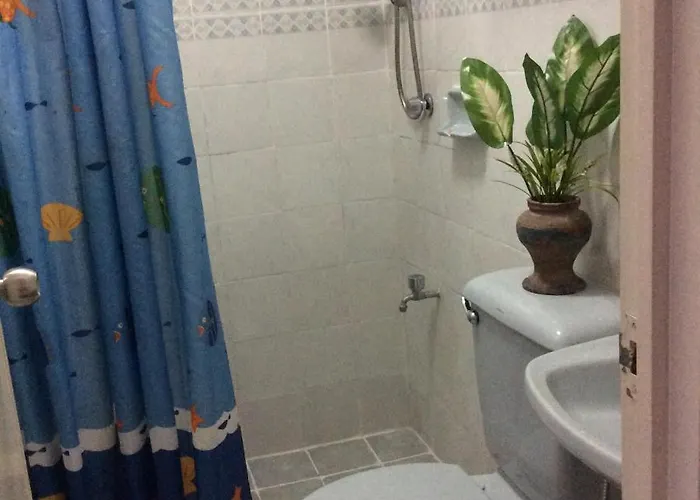 Aparthotel Unit In Wack Wack Royal Mansion 3*